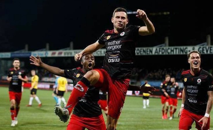 强鹿精英赛 强鹿精英赛