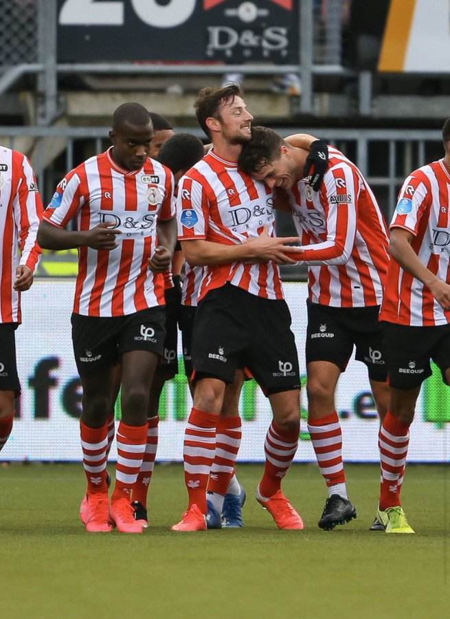 赛前午宴的 赛前午宴的